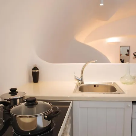 Villa Assyrtiko By A Terre Cave *