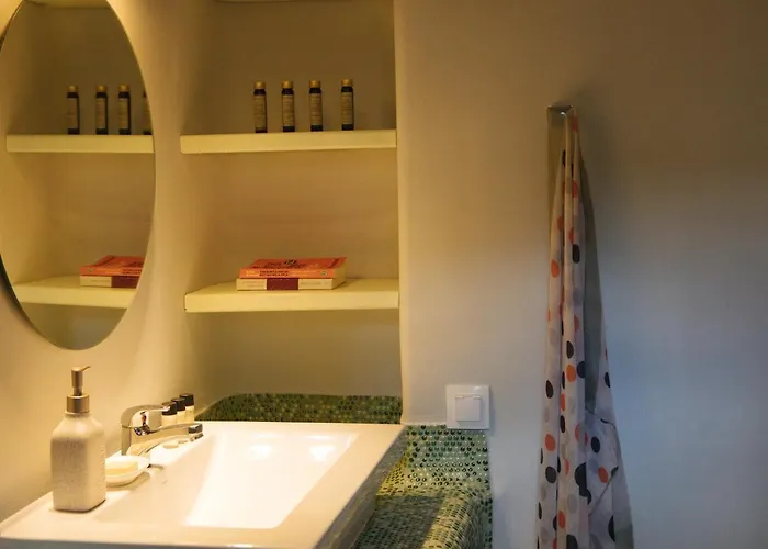 Villa Assyrtiko By A Terre Cave *