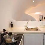 Villa Assyrtiko By A Terre Cave *