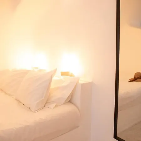 Villa Assyrtiko By A Terre Cave Oia (Santorini)