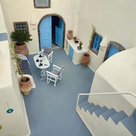 Assyrtiko By A Terre Cave *