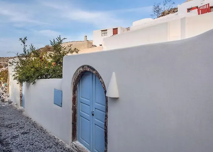 Assyrtiko By A Terre Cave * Oia (Santorini)